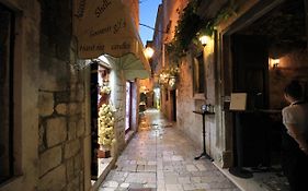 Town House In The Centre Of Historic Trogir