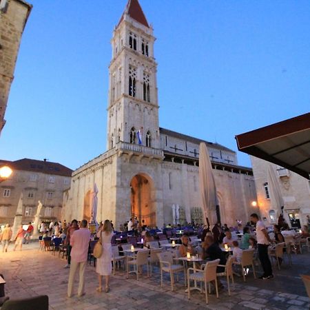 Villa Town House In The Centre Of Historic Trogir Exterior foto