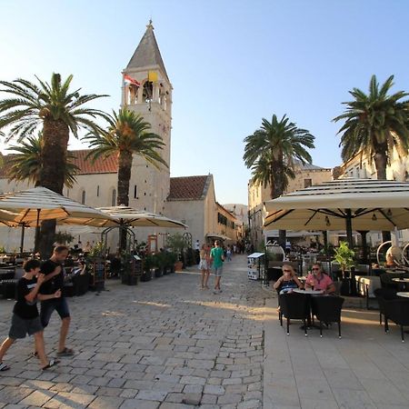 Villa Town House In The Centre Of Historic Trogir Exterior foto